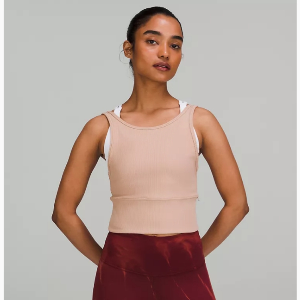 Lululemon Ribbed Tank - Picture 4 of 8